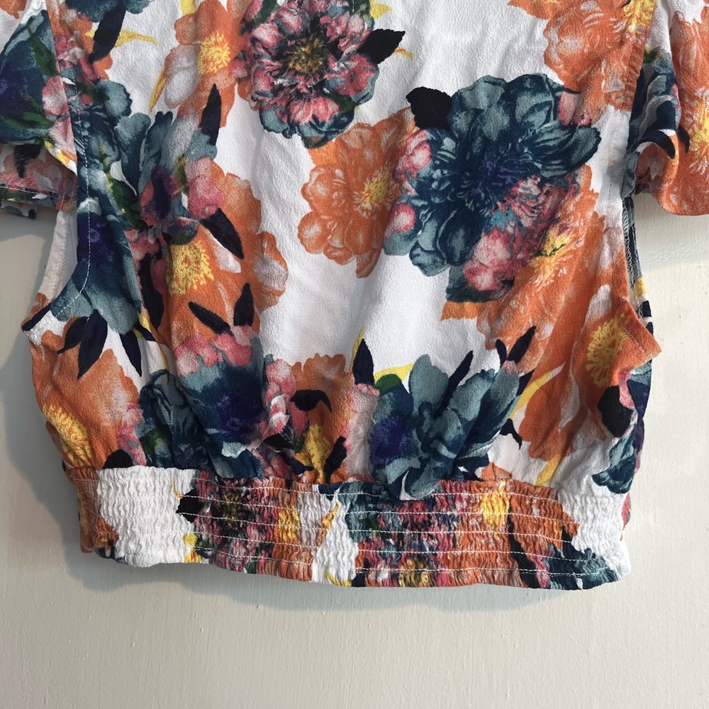 NBD Crop Top - Picture 7 of 8